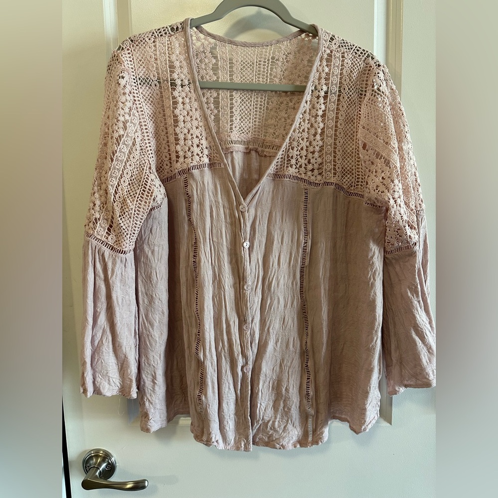 Women's Lace Blouse